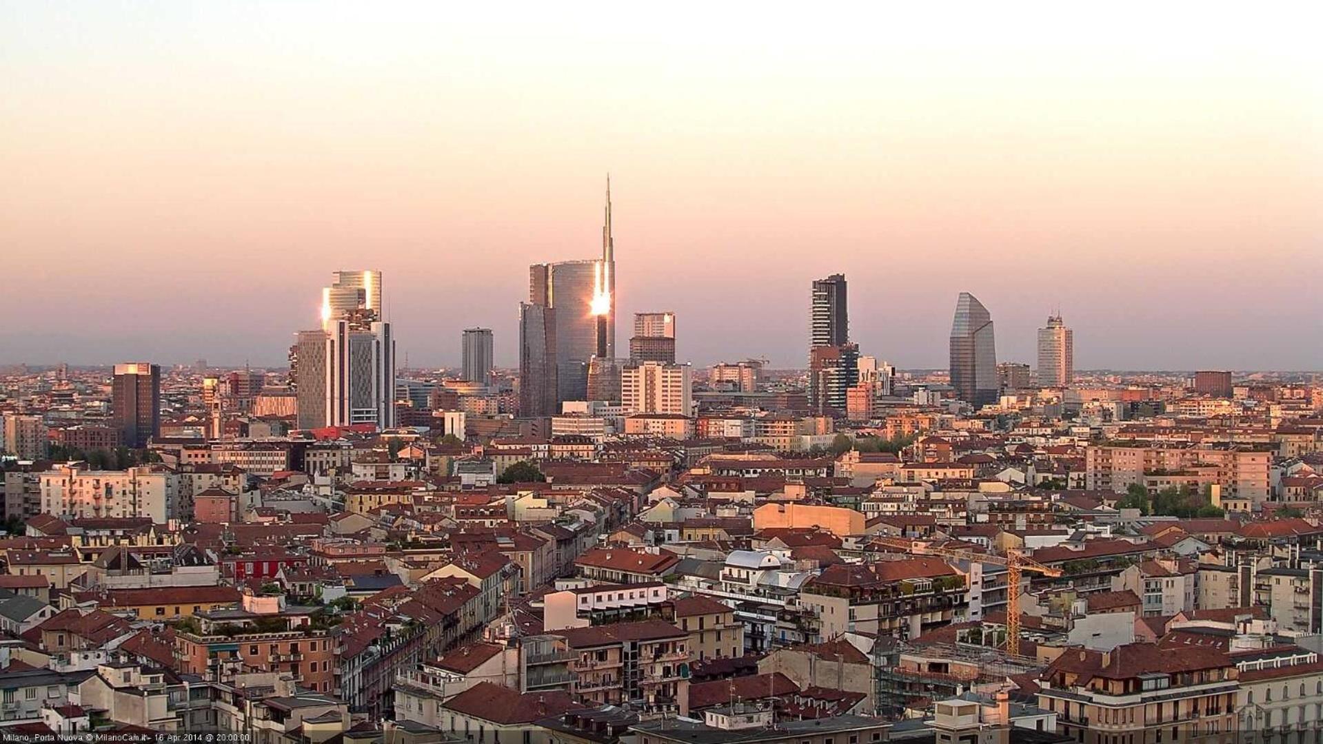 Dream Suites Milano Duomo Exterior photo